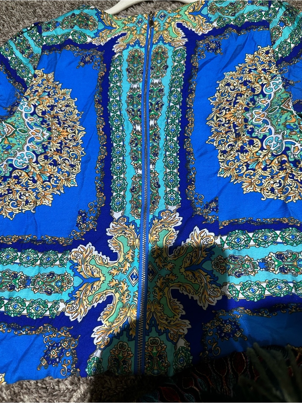Blue Patterned Medallion Shift Dress / Laundry by Shelli Segal - Picture 7 of 8